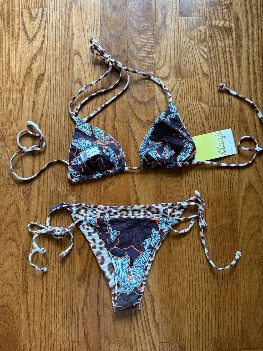 LAST CHANCE ‼️ Maaji Reversible Sliding Triangle String Bikini SET